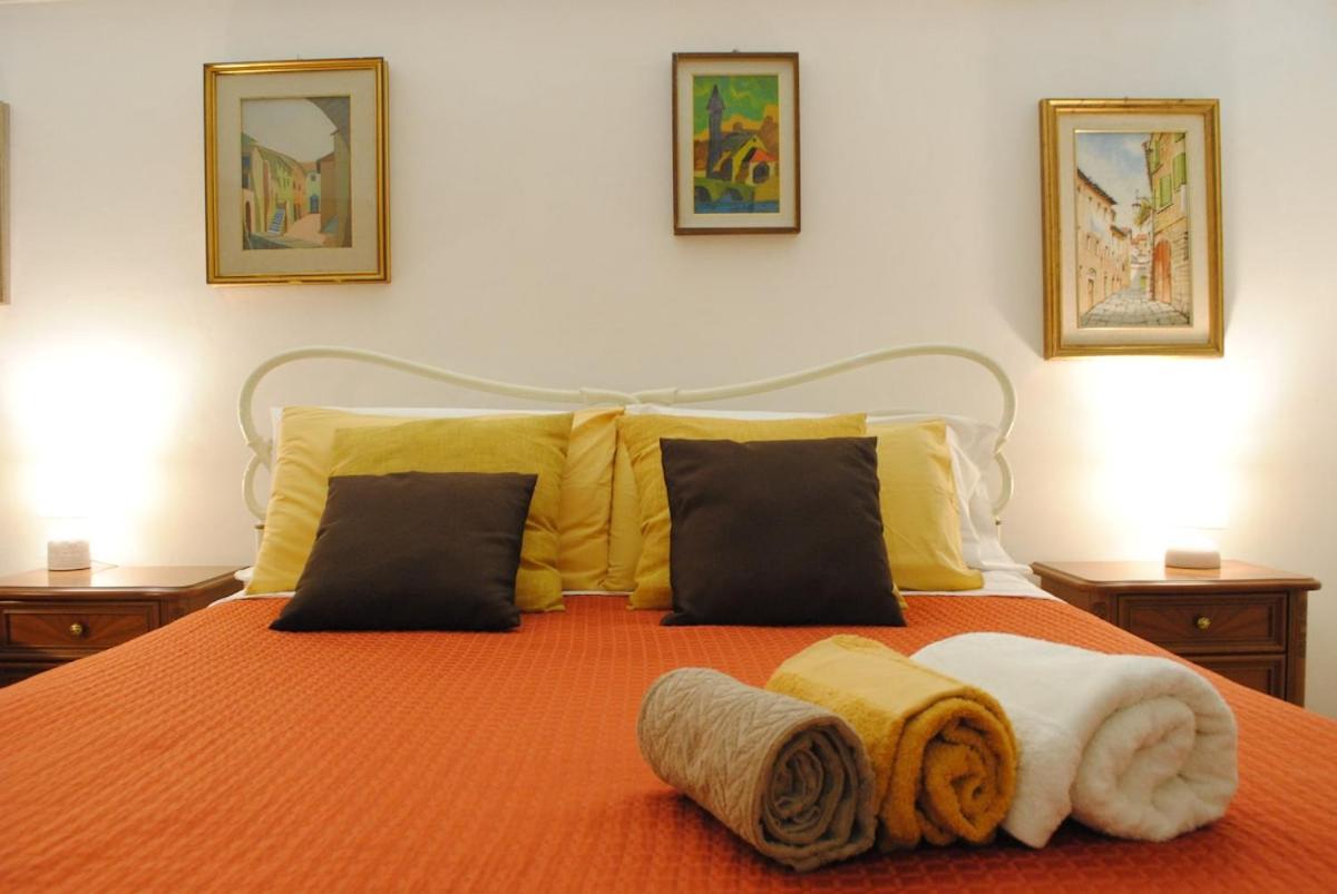 Sun Flowers House Pitigliano Luaran gambar